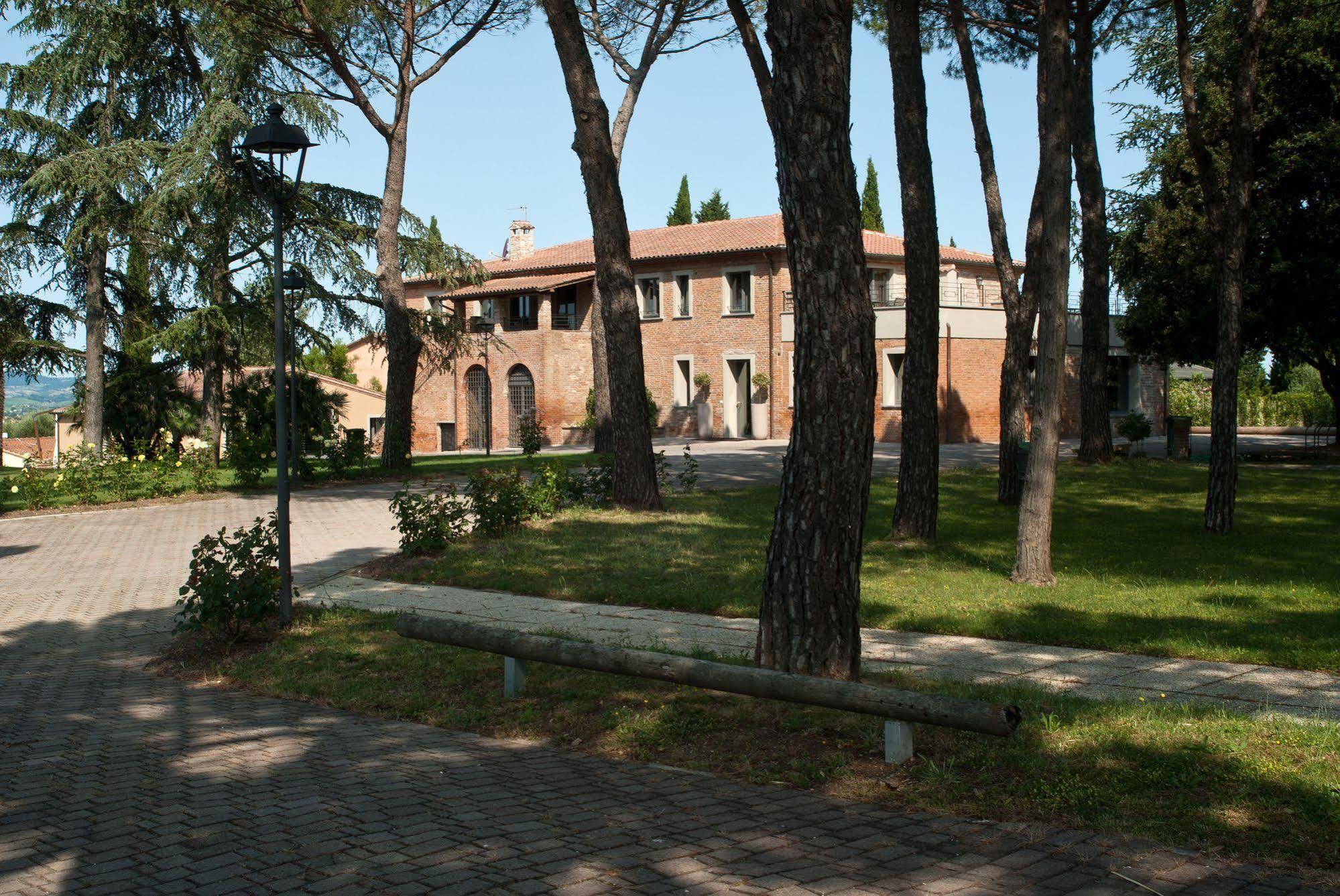 Poste Del Chiugi Villa Petrignano Del Lago Eksteriør billede